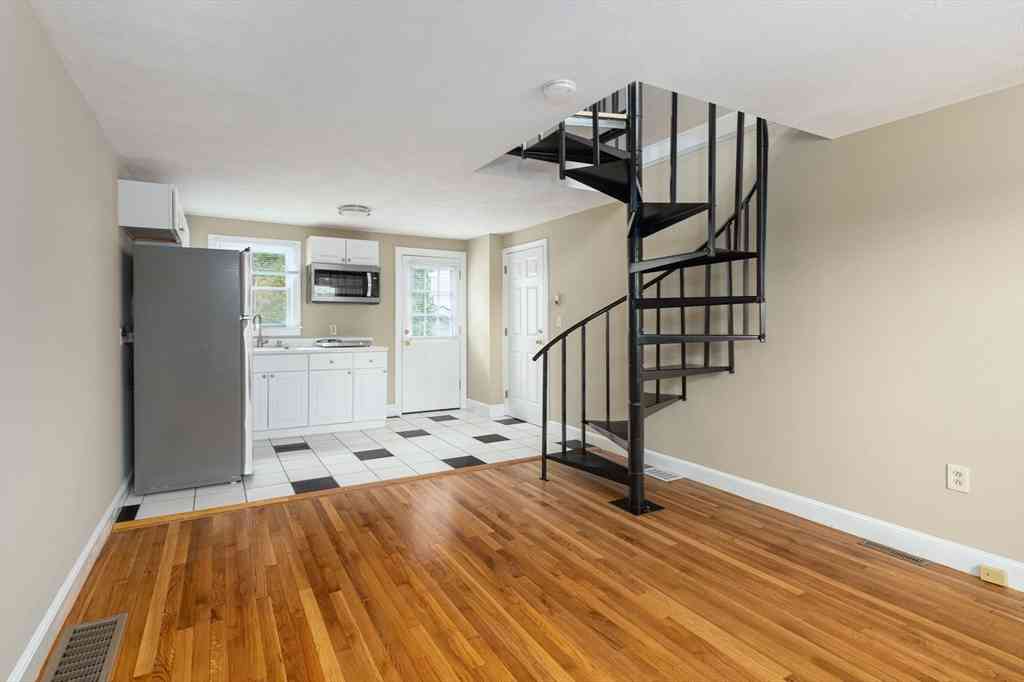 Homes For Rent - 1932 Washington St #1932<br/> Newton, MA 02466