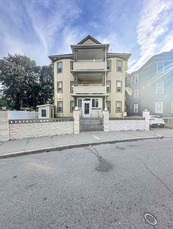 Homes For Rent - 12 Hiawatha<br/> Boston, MA 02126