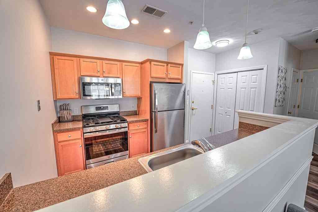 Condo For Sale - 63 Central St #101<br/> North Reading, MA 01864