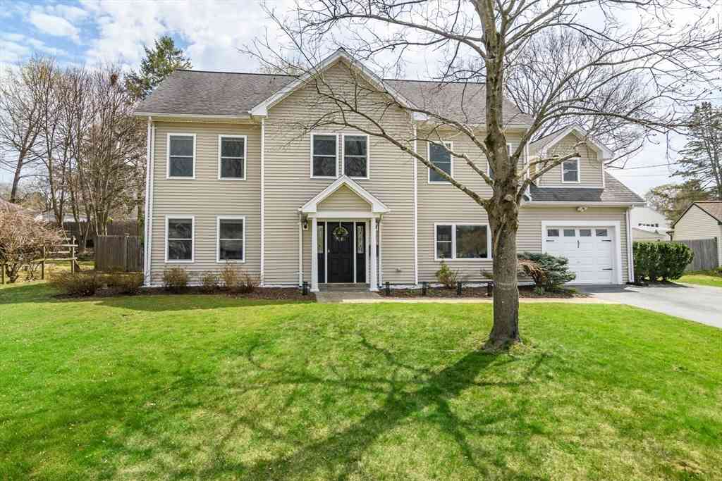 Homes For Sale - 3 Leighton St<br/> Natick, MA 01760