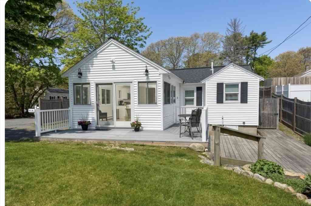 Homes For Sale - 89 Lewis Rd<br/> Yarmouth, MA 02673