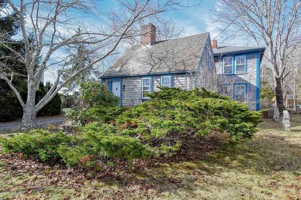 Homes For Sale - 298 Front Street<br/> Plymouth County, Marion, MA 02738