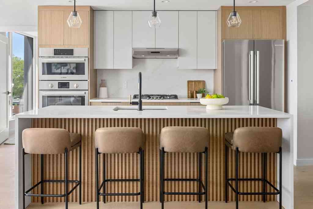 Condo For Sale - 125 Lowell Street #402<br/> Somerville, MA 02143