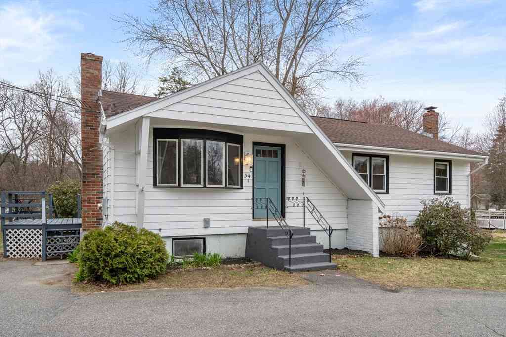 Homes For Sale - 34 Locust St<br/> Middlesex County, Burlington, MA 01803