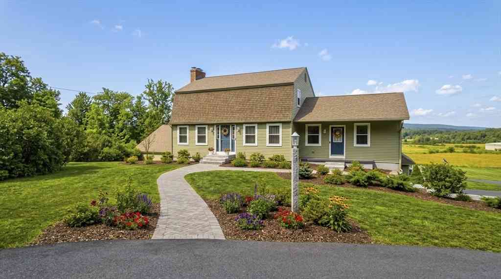 Homes For Sale - 916 S East Street<br/> Hampshire County, Amherst, MA 01002