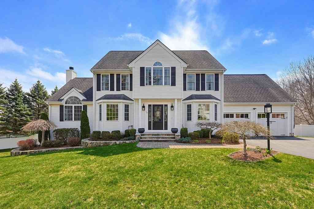 Homes For Sale - 19 Harmony Trl<br/> Worcester County, Hopedale, MA 01747
