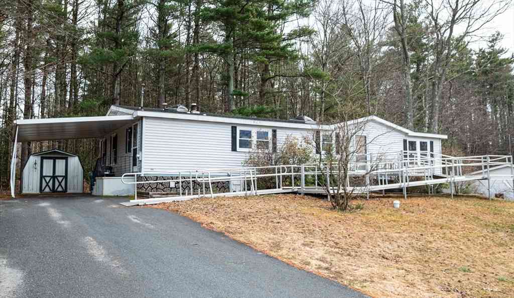 Mobile Home For Sale - 131 Champagne<br/> Worcester County, Gardner, MA 01440
