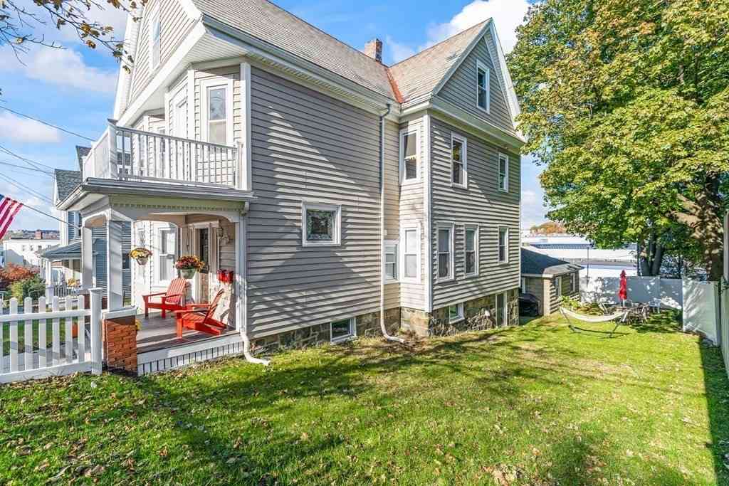 Apartment For Rent - 16 Gould Ave #1<br/> Malden, MA 02148
