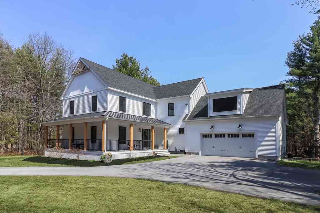 Homes For Sale - 5 Mill Street<br/> Dunstable, MA 01827