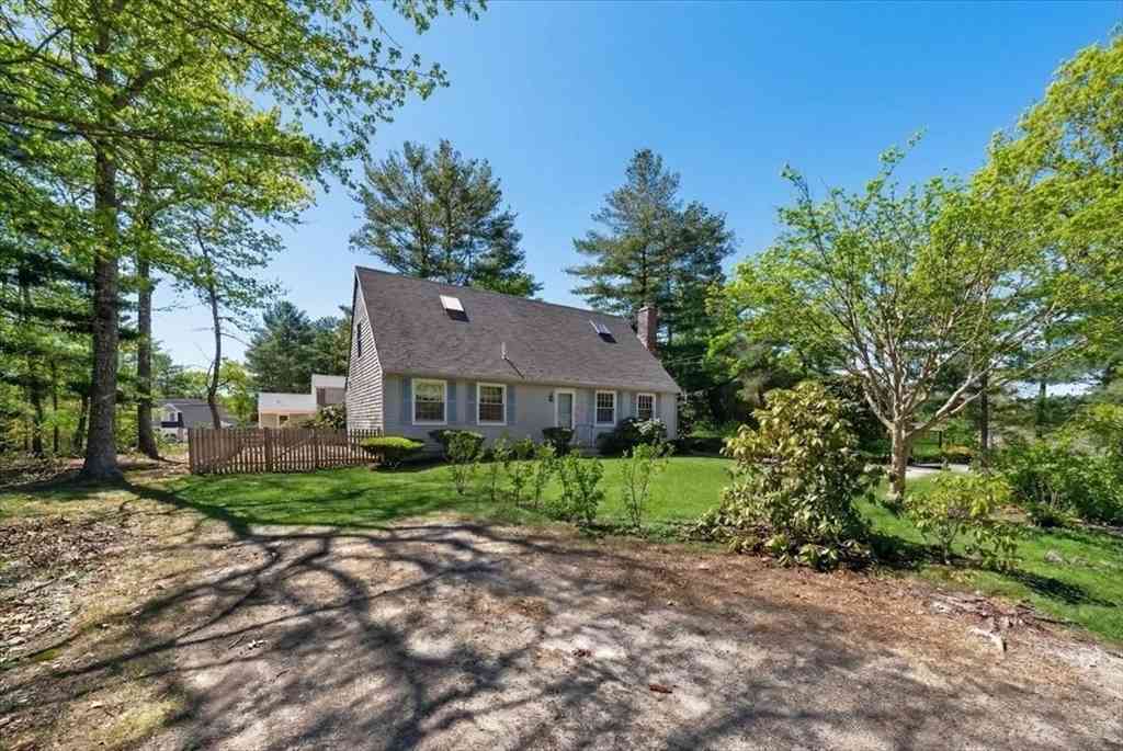 Homes For Sale - 47 Cherry Tree Rd<br/> Barnstable County, Barnstable, MA 02635