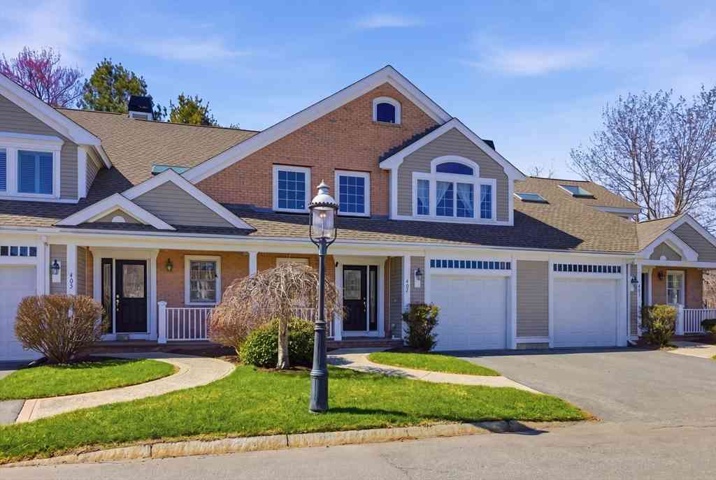 Condo For Sale - 410 Salem St #402<br/> Middlesex County, Wakefield, MA 01880