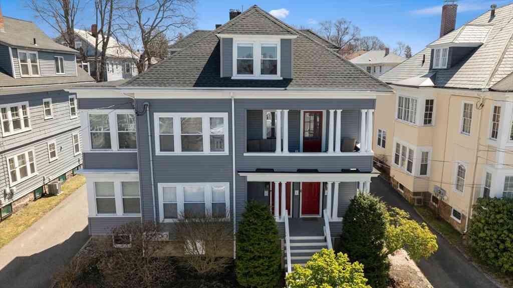 Condo For Sale - 13 Roslyn Street #3<br/> Salem, MA 01970