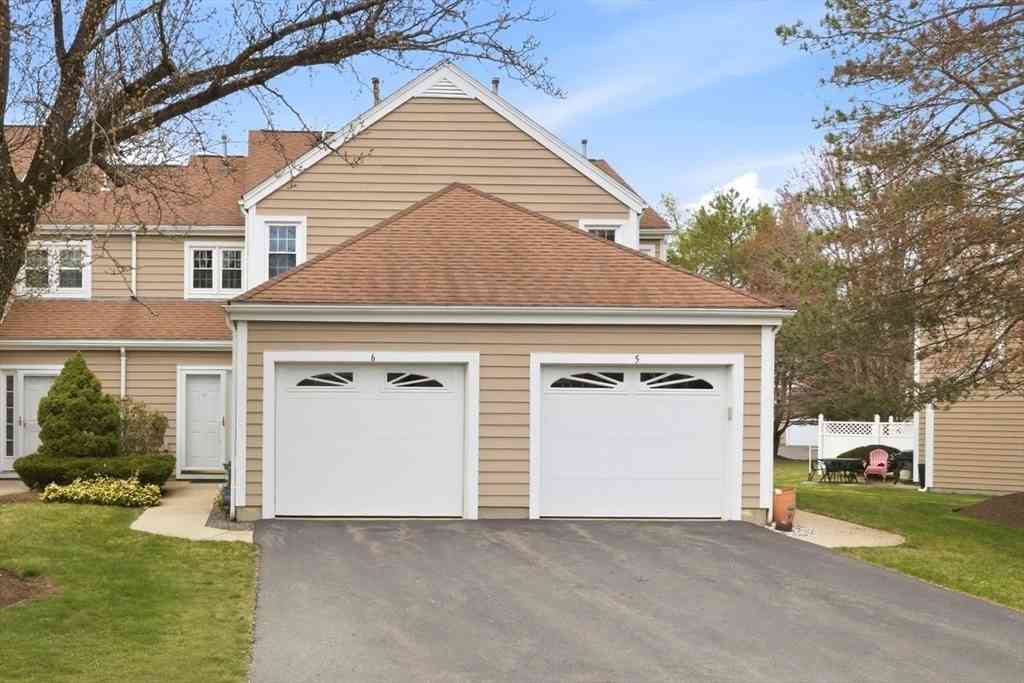 Condo For Sale - 6 Teal Circle #6<br/> Norfolk County, Walpole, MA 02081