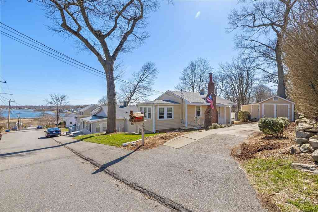 Homes For Sale - 129 Audubon Ave<br/> Norfolk County, Braintree, MA 02184