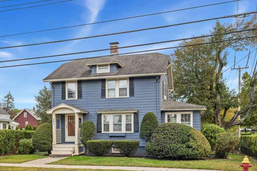 Homes For Sale - 301 Upham Street<br/> Melrose, MA 02176
