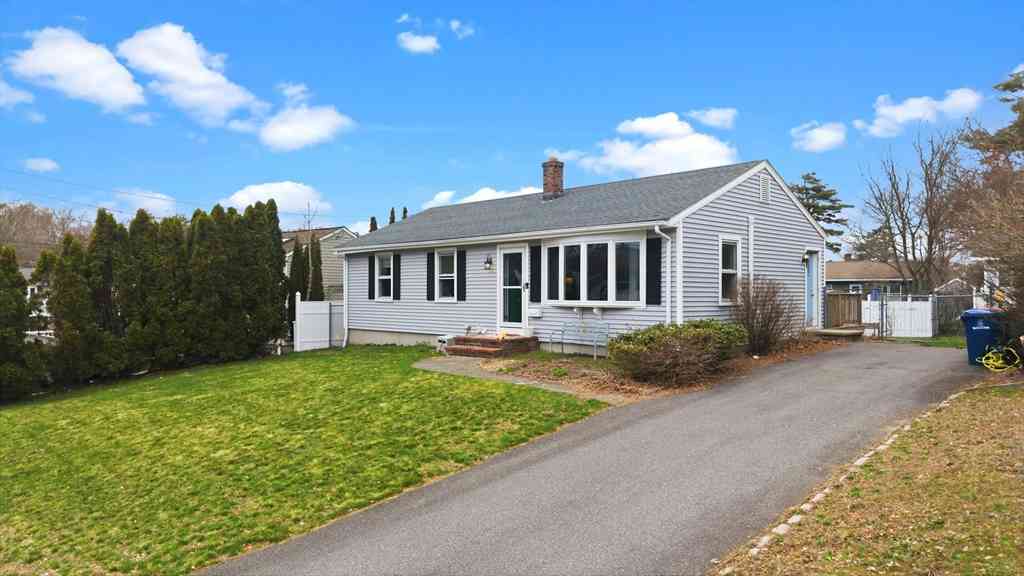 Homes For Sale - 79 Nancy St<br/> New Bedford, MA 02745