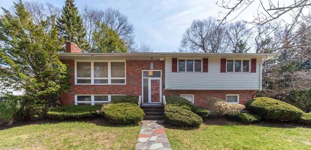 Homes For Sale - 37 Himoor Circle<br/> Norfolk County, Randolph, MA 02368