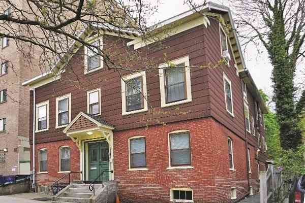 Apartment For Rent - 10 Smith Ave #1R<br/> Somerville, MA 02143