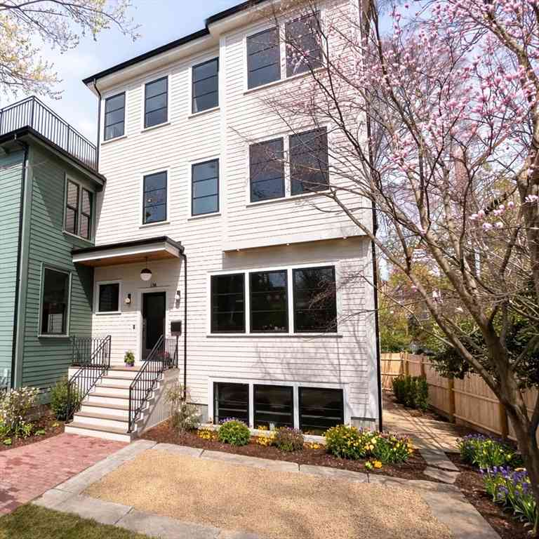 Condo For Sale - 18 Clinton Street #A<br/> Cambridge, MA 02139