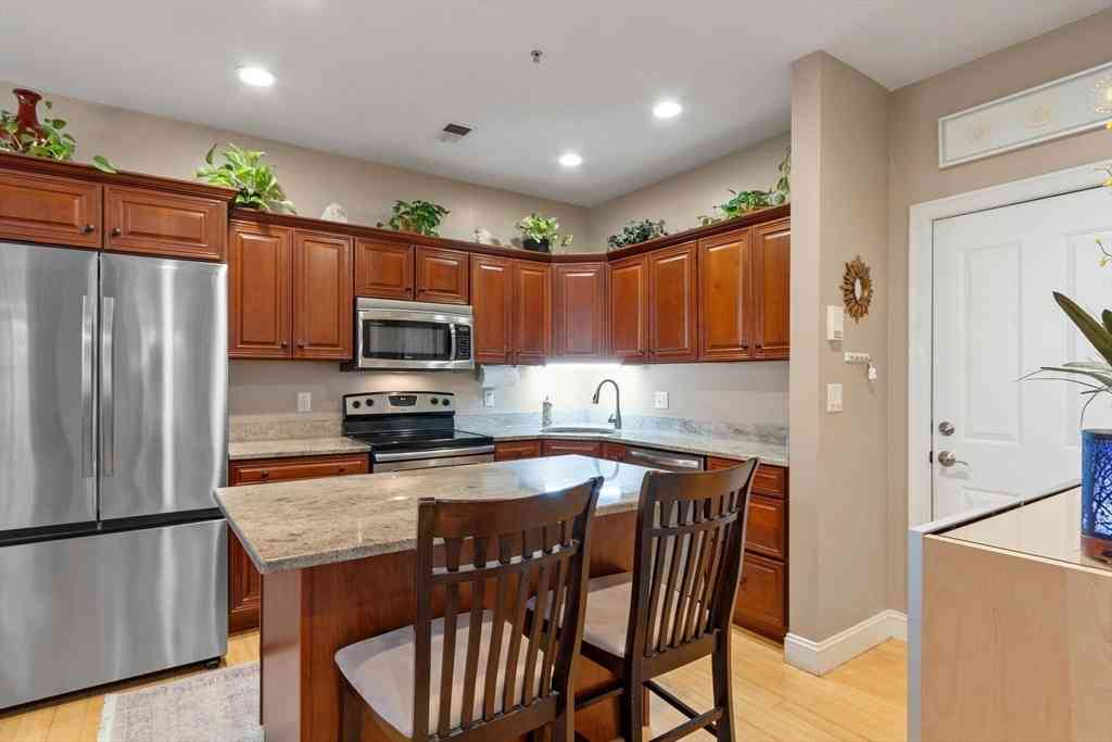 Condo For Sale - 32C Rockway Ave #4<br/> Norfolk County, Weymouth, MA 02188