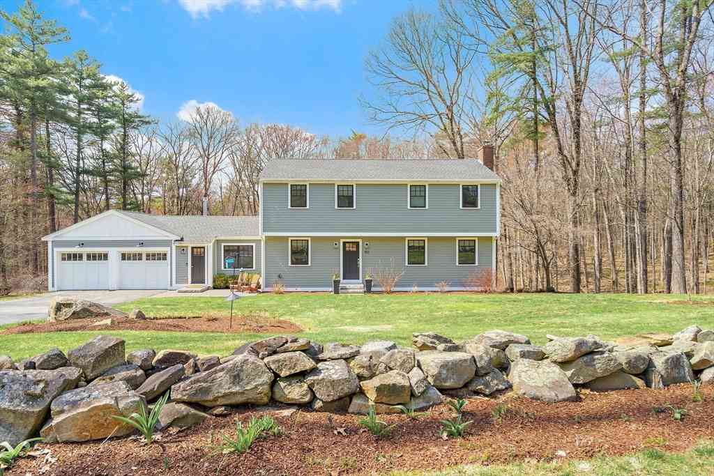Homes For Sale - 103 Peabody Dr<br/> Stow, MA 01775