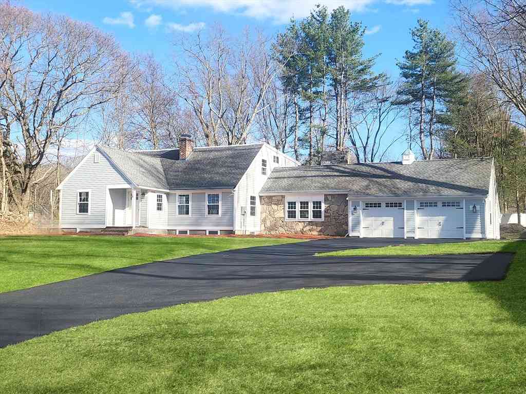 Homes For Sale - 226 W Main St<br/> Worcester County, Westborough, MA 01581