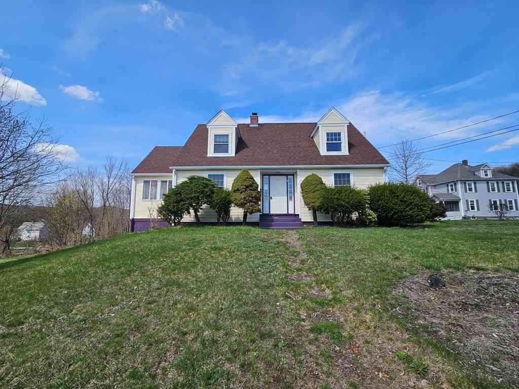 Homes For Sale - 4 Stewart Ave<br/> Hampden County, Monson, MA 01057