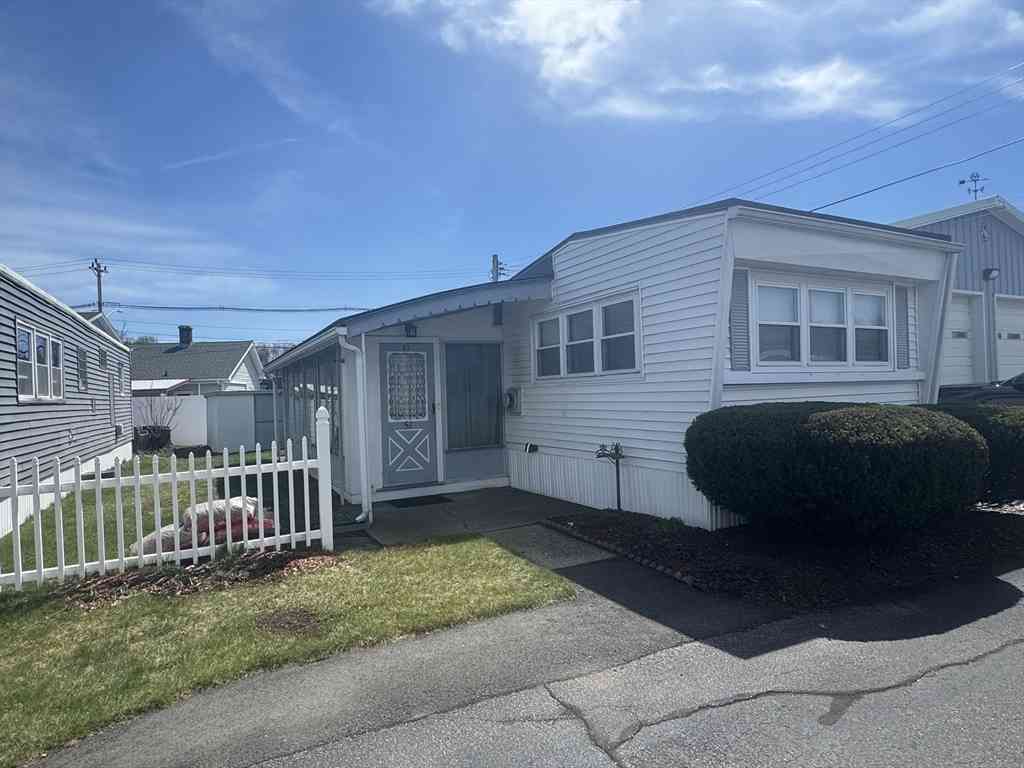 Mobile Home For Sale - 131 Washington Street #51<br/> Foxboro, MA 02035
