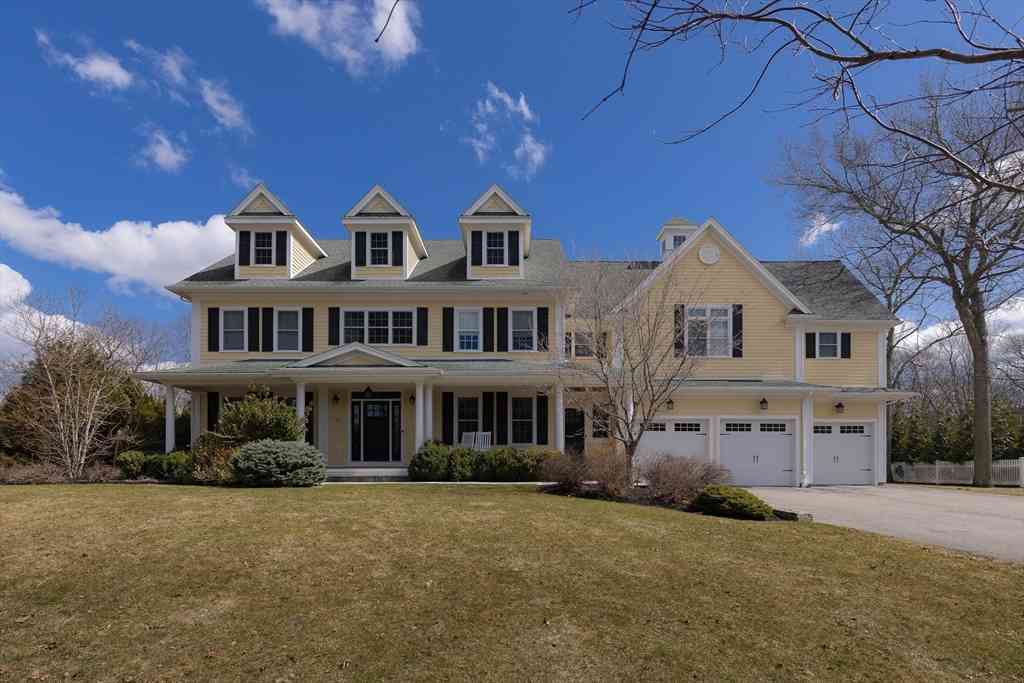 Homes For Sale - 191 Schoolmasters Lane<br/> Dedham, MA 02026