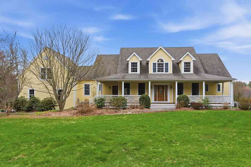 Homes For Sale - 48 Vaughn Hill Rd<br/> Worcester County, Bolton, MA 01740