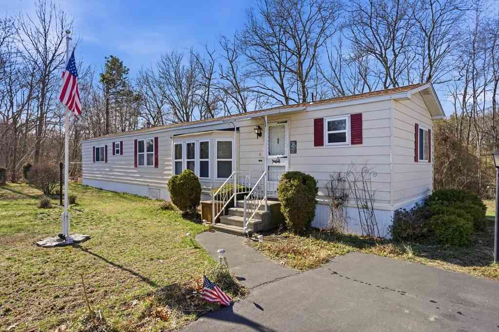 Mobile Home For Sale - 131 Leo Drive<br/> Attleboro, MA 02703