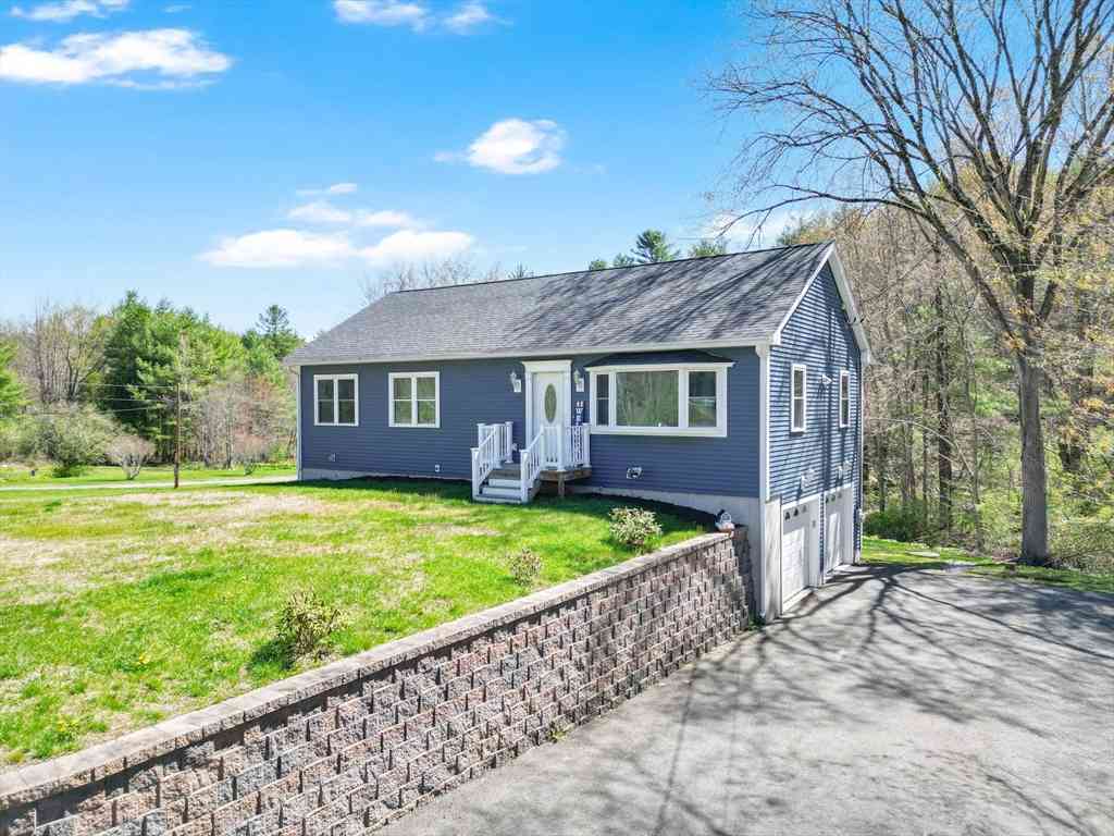 Homes For Sale - 249 Ware St<br/> Palmer, MA 01069