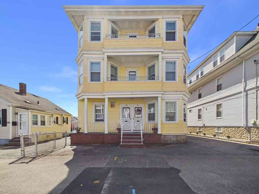 Homes For Rent - 104-106 Belleville Rd<br/> New Bedford, MA 02745
