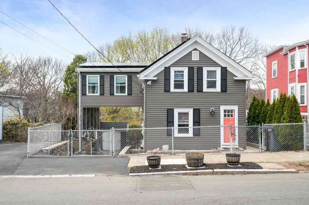 Homes For Sale - 90 Ontario St.<br/> Lynn, MA 01904