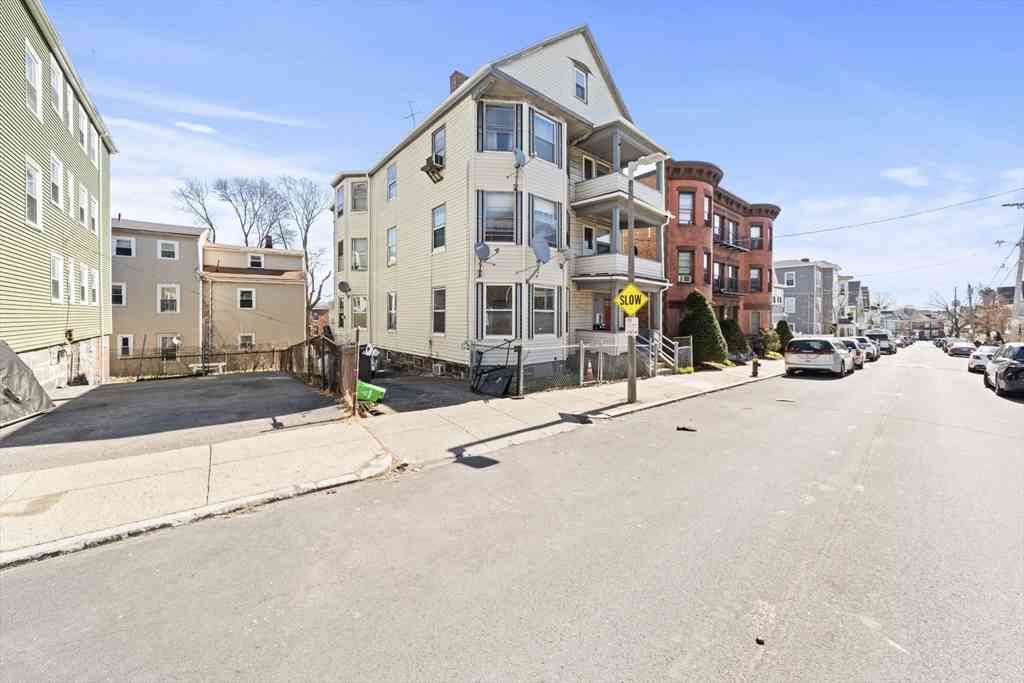 Homes For Rent - 36 Mclellan St<br/> Boston, MA 02121