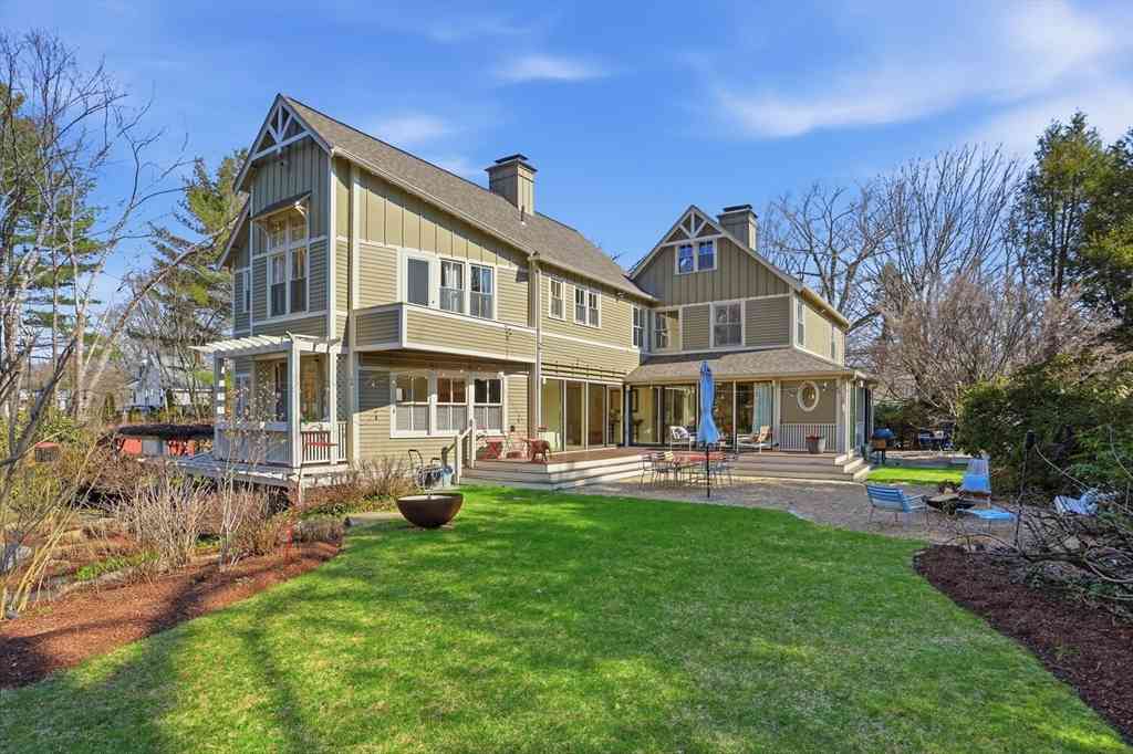 Homes For Sale - 70 Reed Street<br/> Middlesex County, Lexington, MA 02421