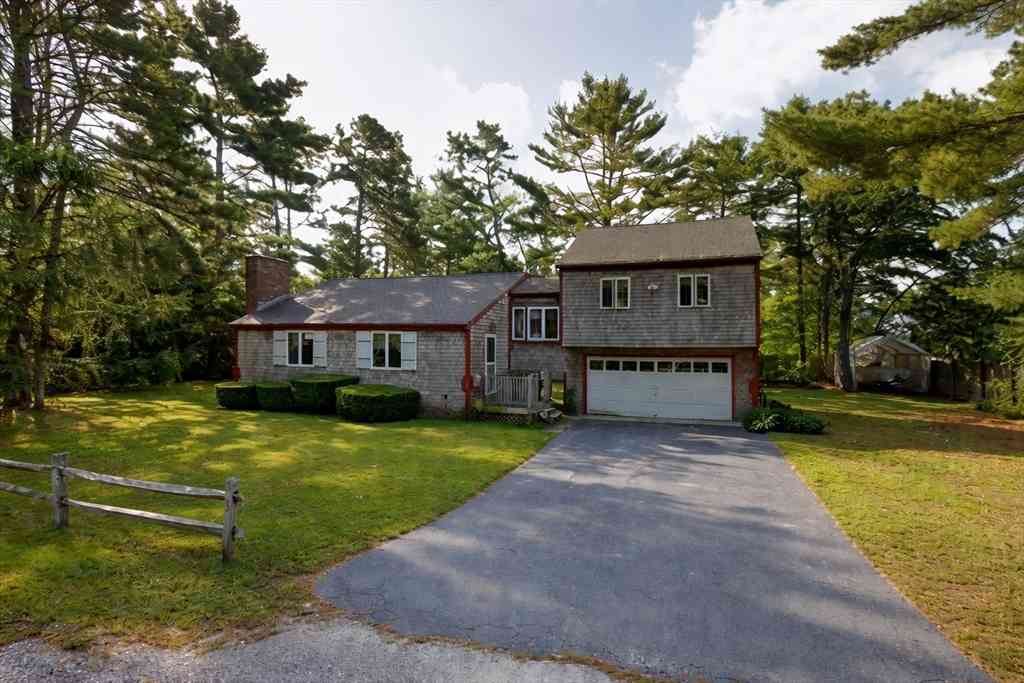 Homes For Sale - 14 Milford St<br/> Plymouth, MA 02360
