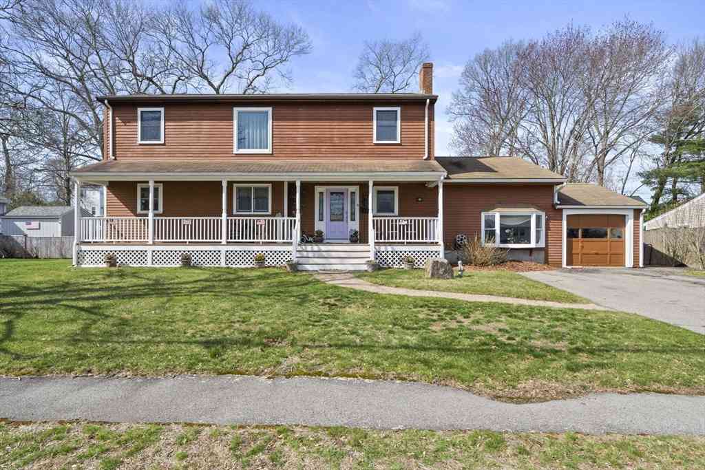 Homes For Sale - 19 Selwyn Rd<br/> Braintree, MA 02184