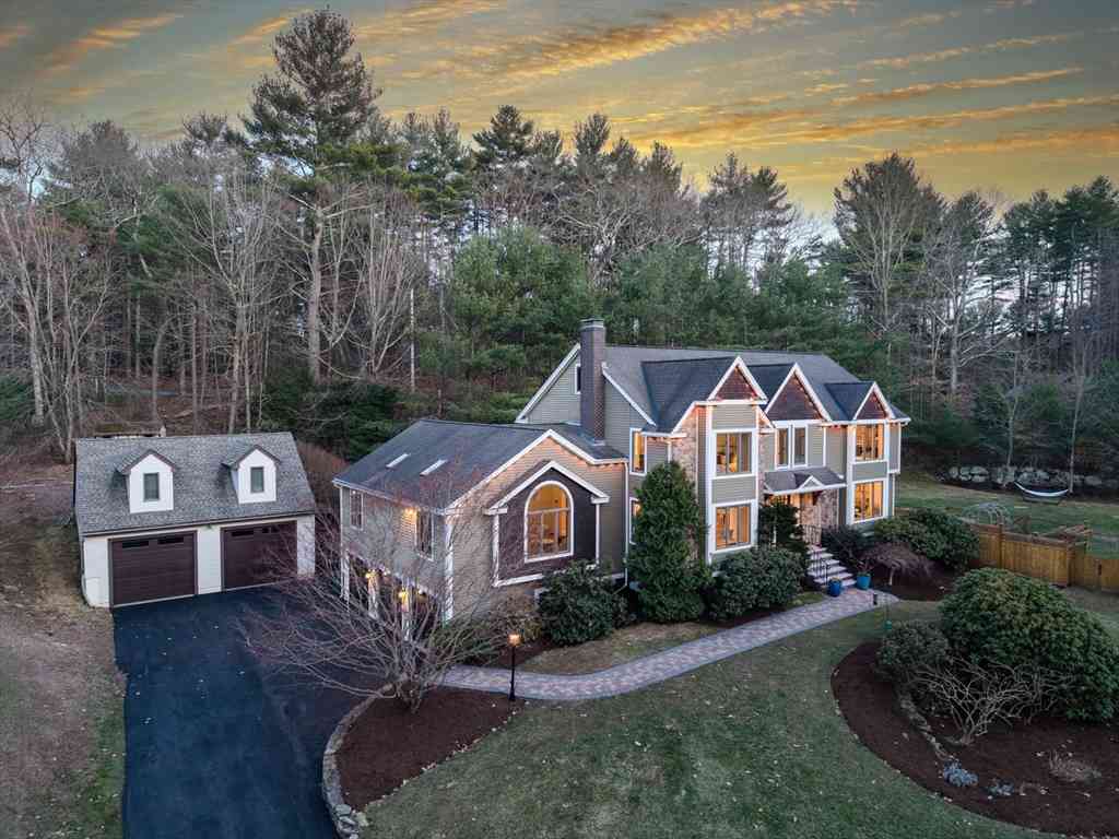 Homes For Sale - 1 Carter Ln<br/> Andover, MA 01810
