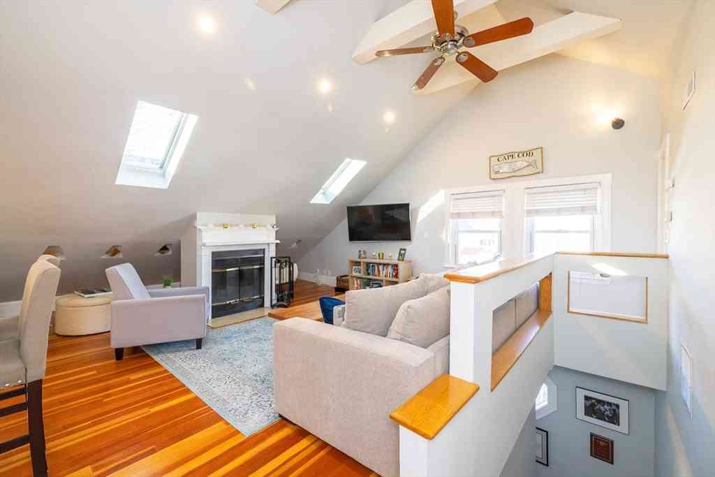 Condo For Sale - 345 Ashmont St #3<br/> Boston, MA 02124