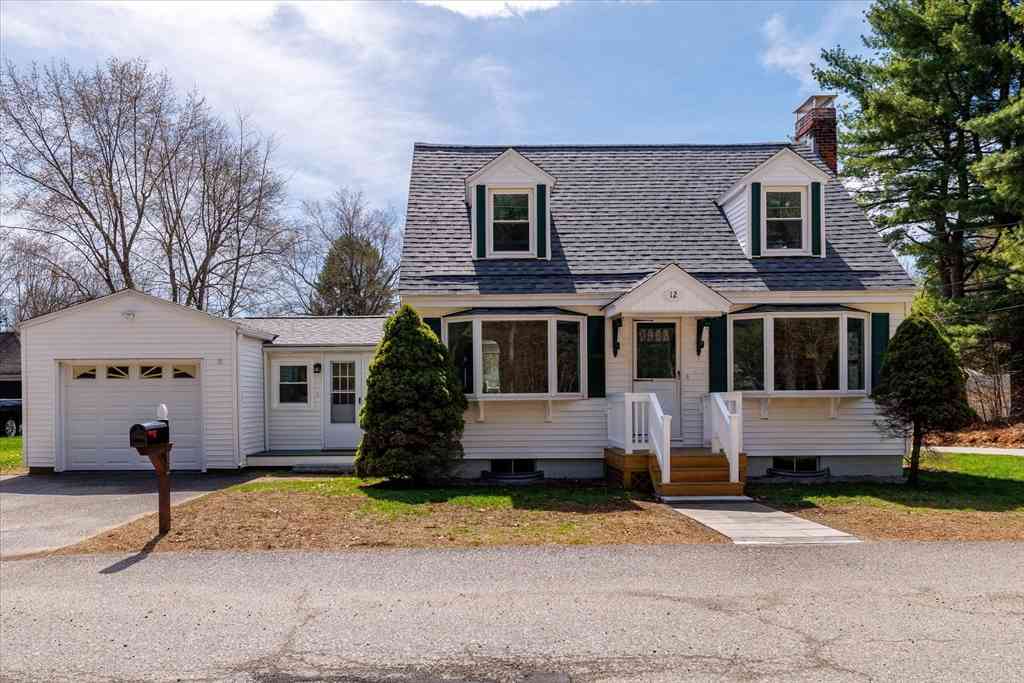 Homes For Sale - 12 Brook St<br/> Middlesex County, Ayer, MA 01432