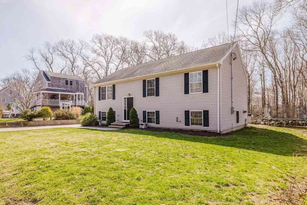 Homes For Sale - 3 Diamond St<br/> Bristol County, Fairhaven, MA 02719