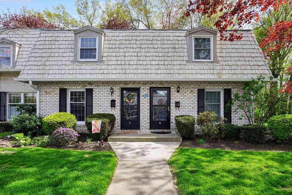 Condo For Sale - 7 Plantation Dr #7<br/> Agawam, MA 01001