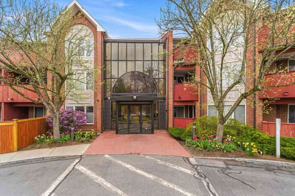 Condo For Sale - 100 Rosemary Way #206<br/> Needham, MA 02494