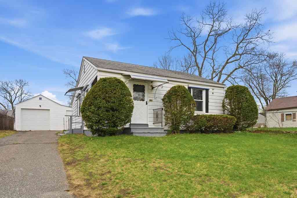 Homes For Sale - 178 Penrose St<br/> Springfield, MA 01109