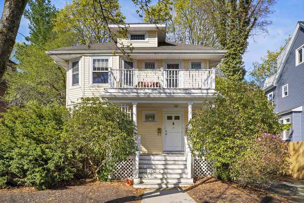 Condo For Sale - 41 Aberdeen #1<br/> Newton, MA 02461