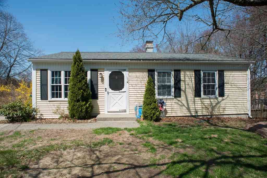 Homes For Sale - 59 Carney St<br/> Worcester County, Uxbridge, MA 01569