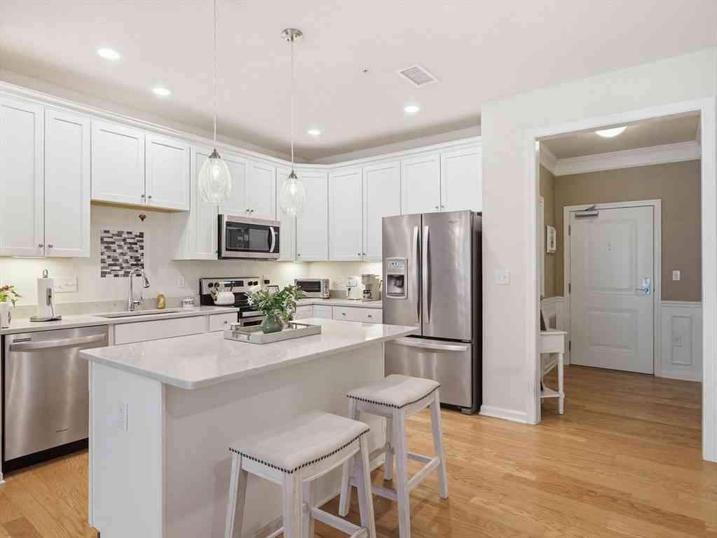 Condo For Sale - 220 Martins Landing #104<br/> North Reading, MA 01864