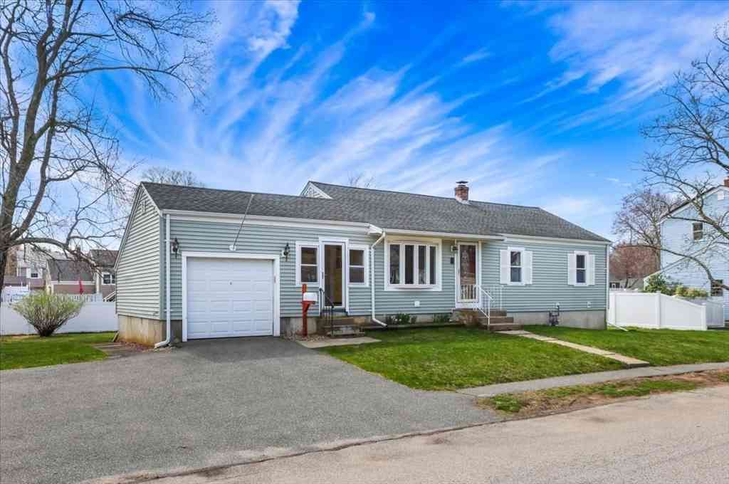 Homes For Sale - 21 Gale Road<br/> Weymouth, MA 02188