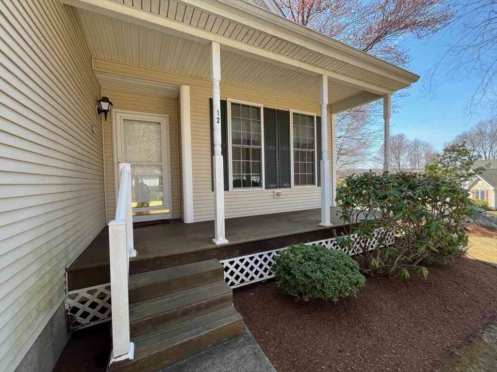 Condo For Sale - 12 Summerfield Dr #12<br/> Worcester County, Grafton, MA 01560